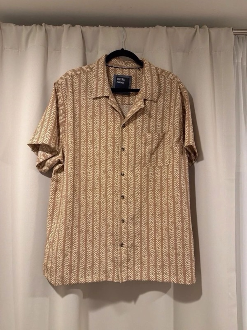 Polo by Ralph Lauren Tan and White Chevron Short-Sleeve Button-Down